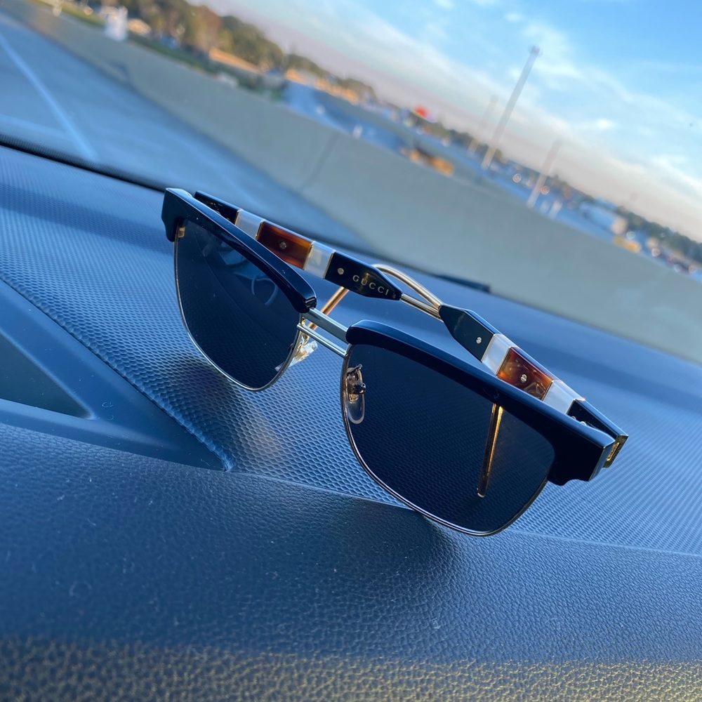 Gucci sunglasses